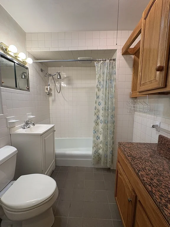 26 Saint James St, Newton