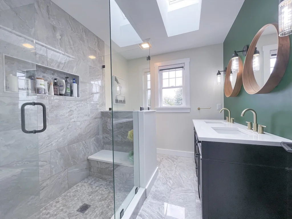 4 Pine Crest Rd, Braintree