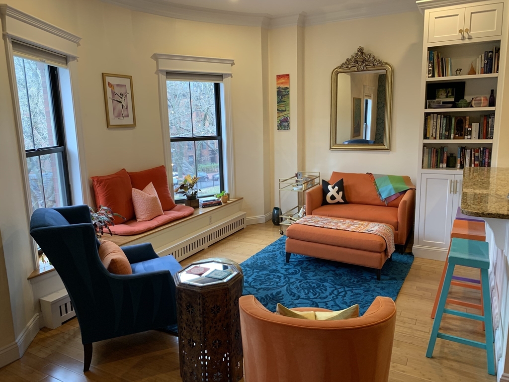 15 Worcester Sq, South End