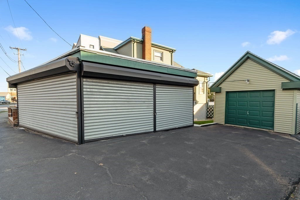 462 American Legion Highway, Revere