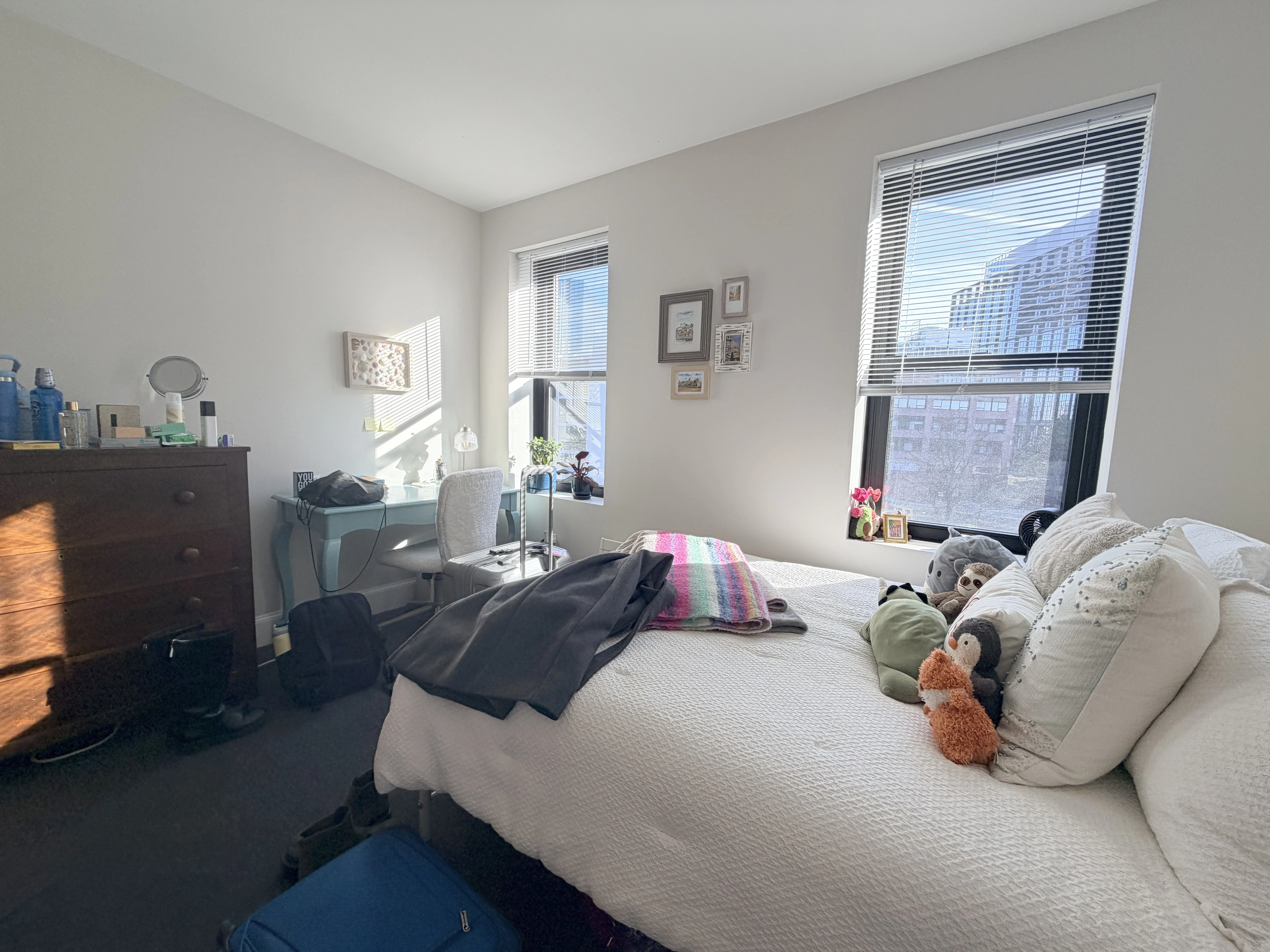 829 Beacon St, Fenway