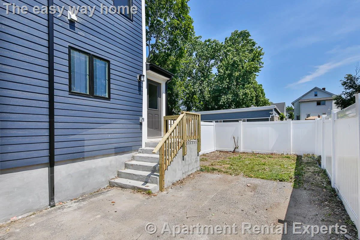 120 Jerome St, West Medford