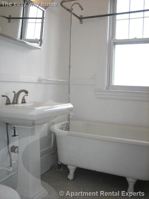 156-158 Summer St, Spring Hill