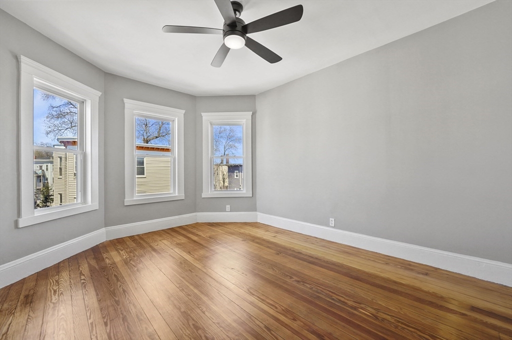 18 Lyon St, Dorchester