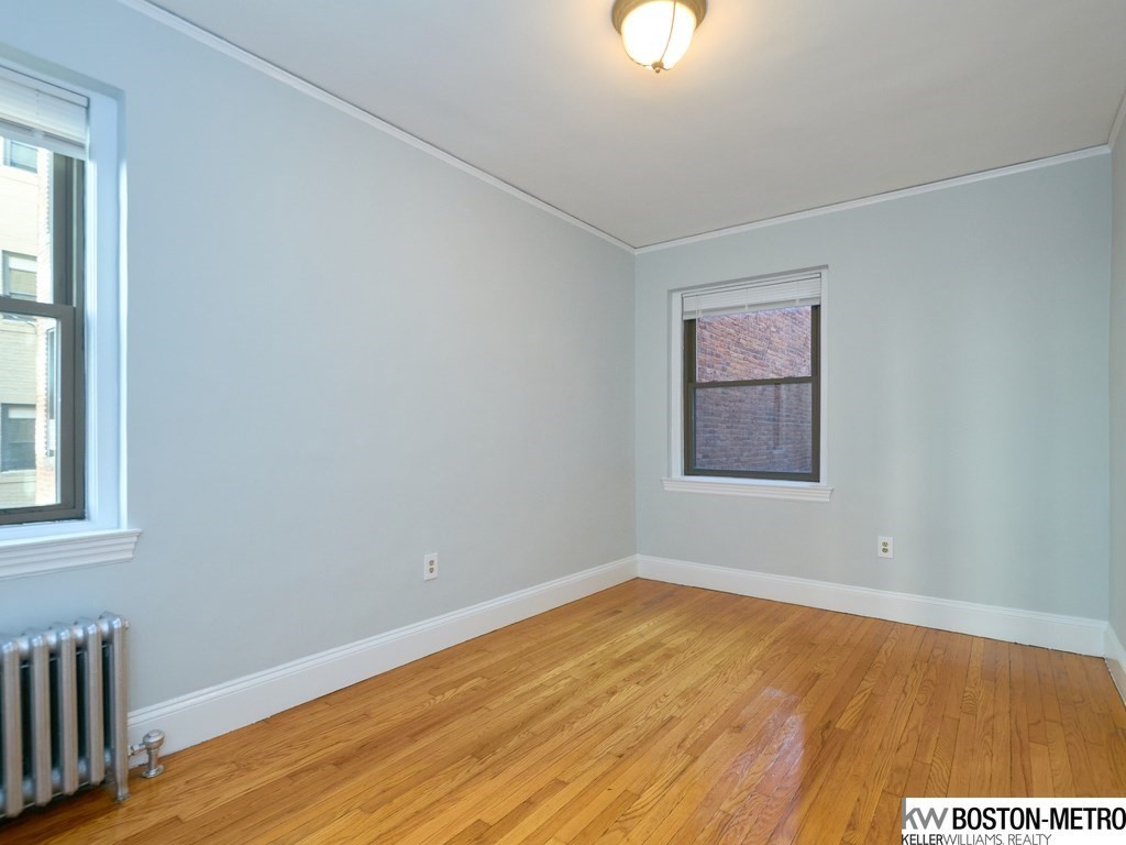 82 Jersey St, Fenway