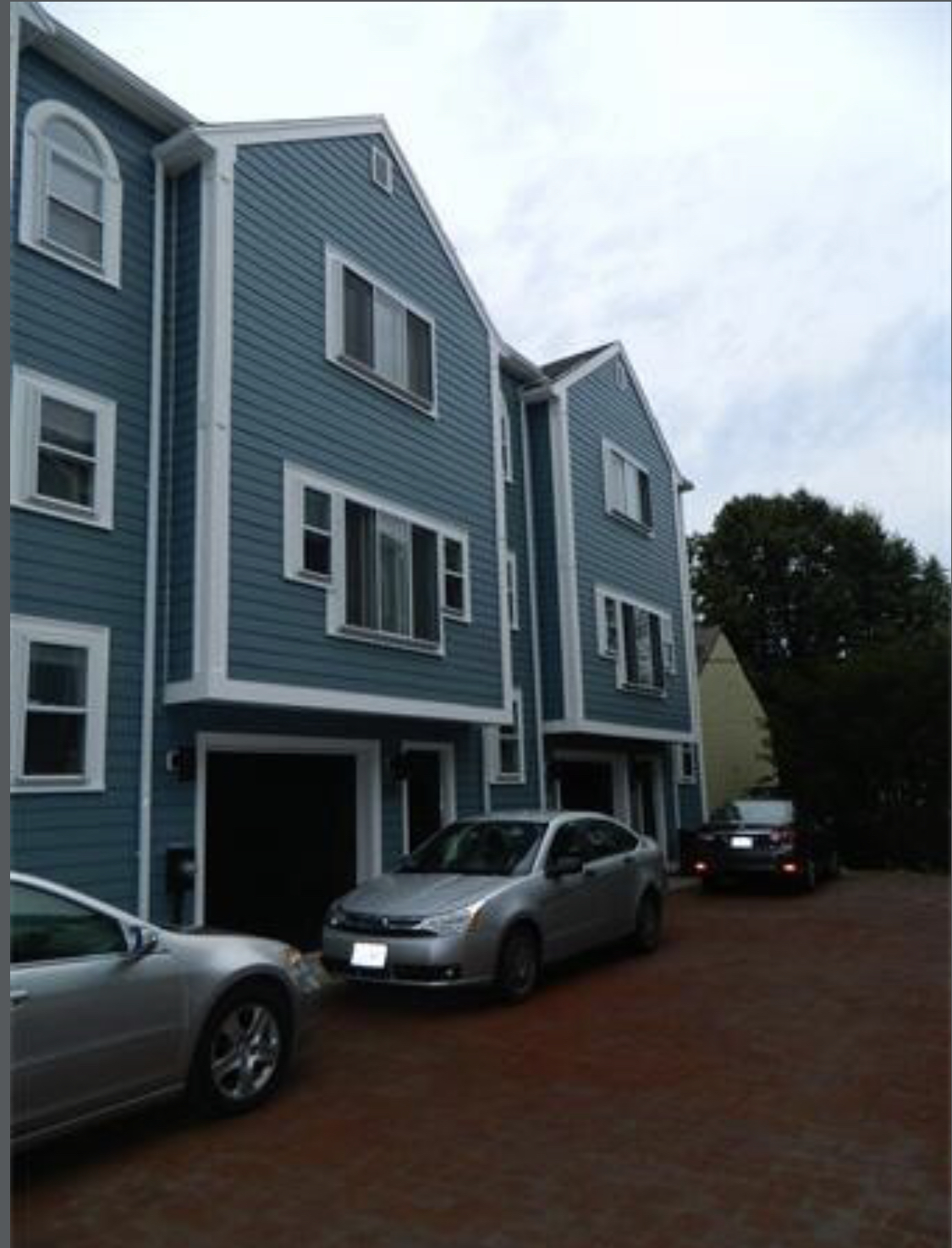 3 bed, 2.5 bath apartment for rent at 335 West Fourth Unit 335, South Boston — photo 3 of 14