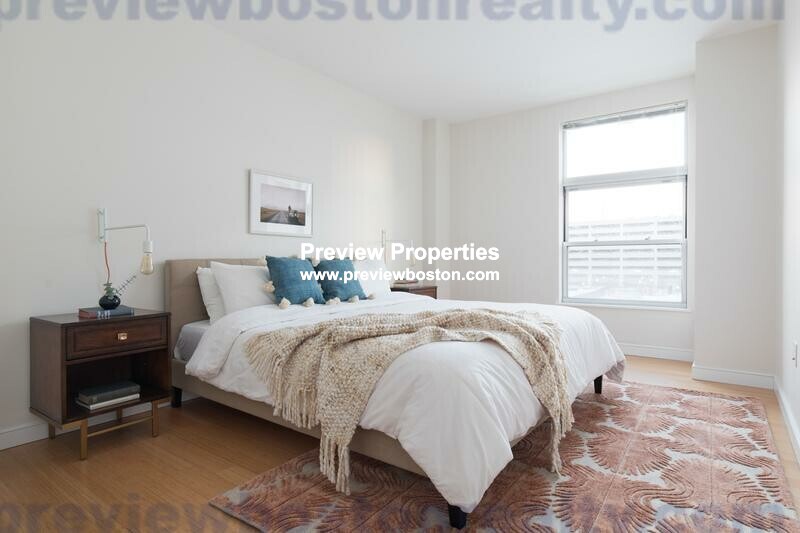 601 Albany St, South End