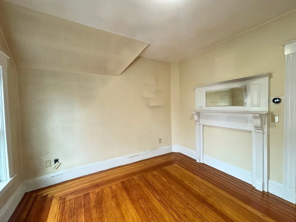 23 Park Rd, Belmont