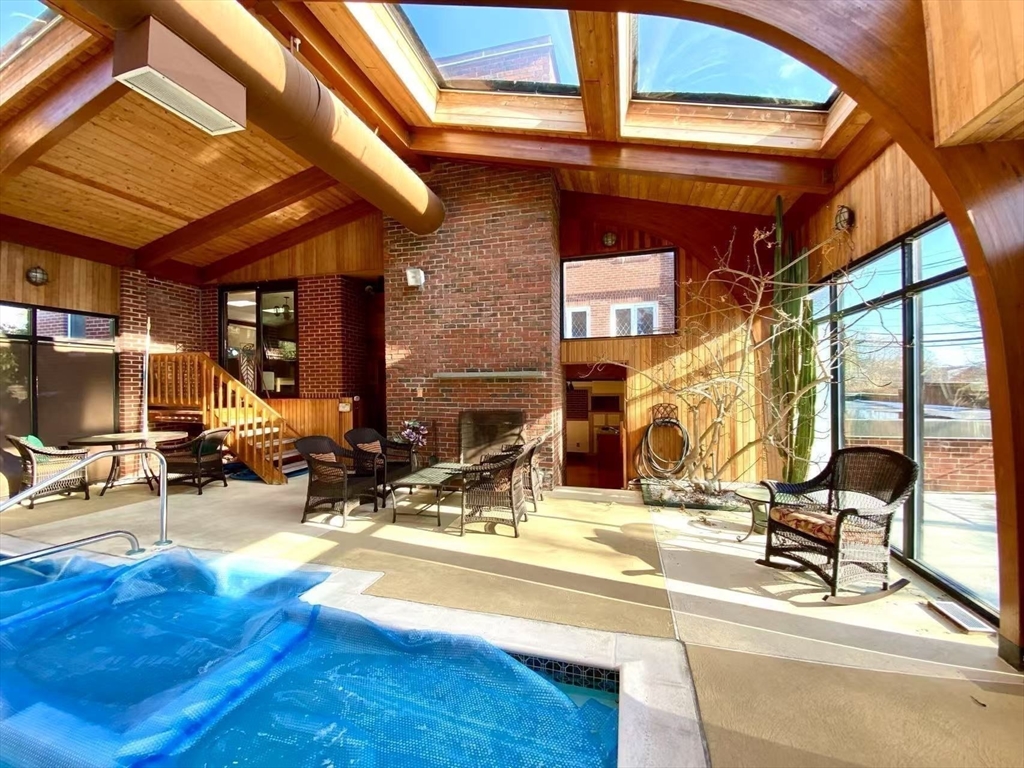 2 Arden Rd, Watertown