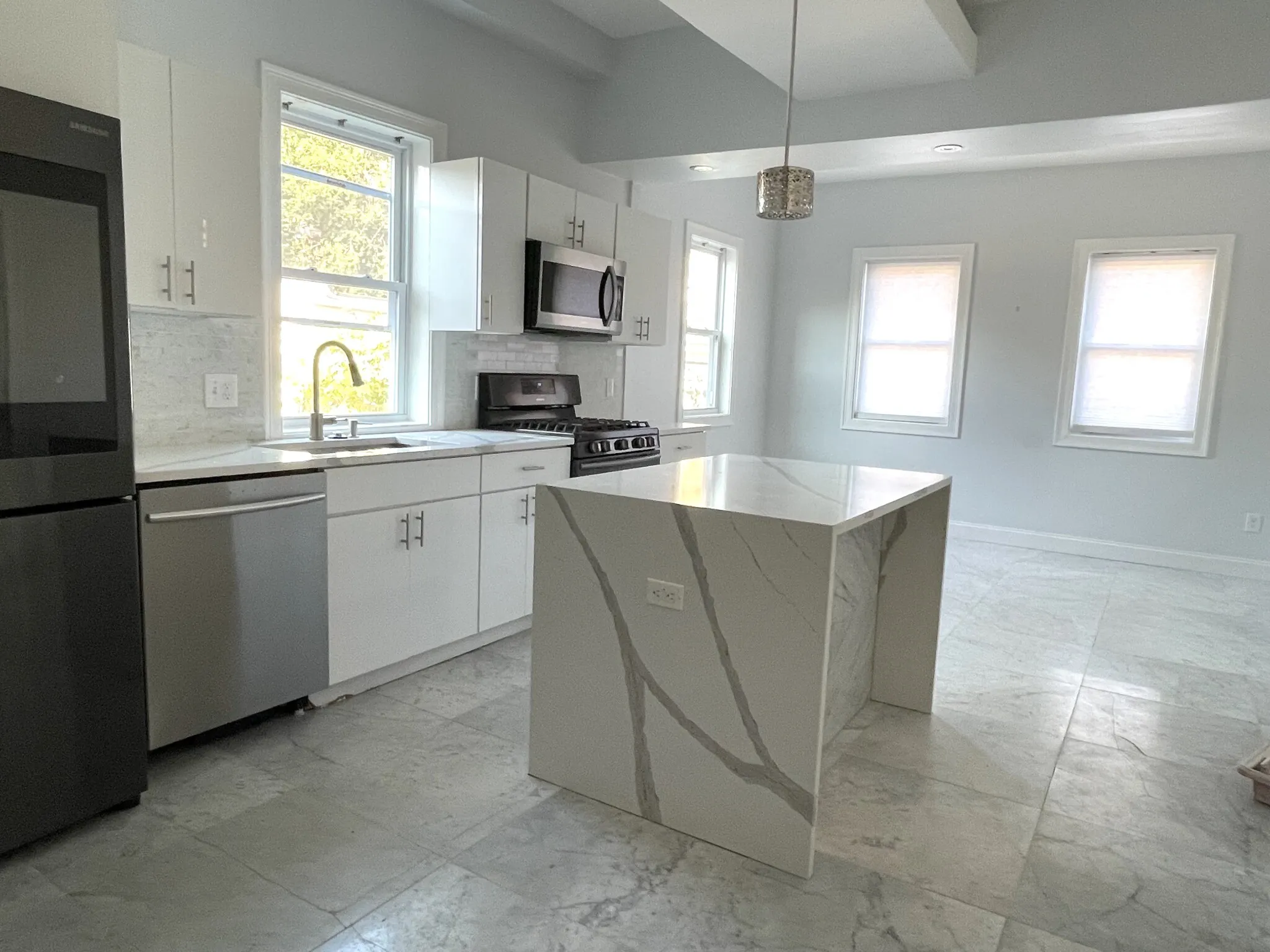 146 Columbia St, The Port