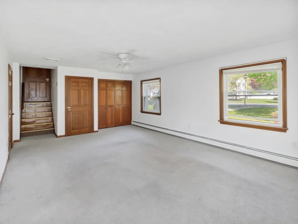 16 Indian Rock Dr, Saugus
