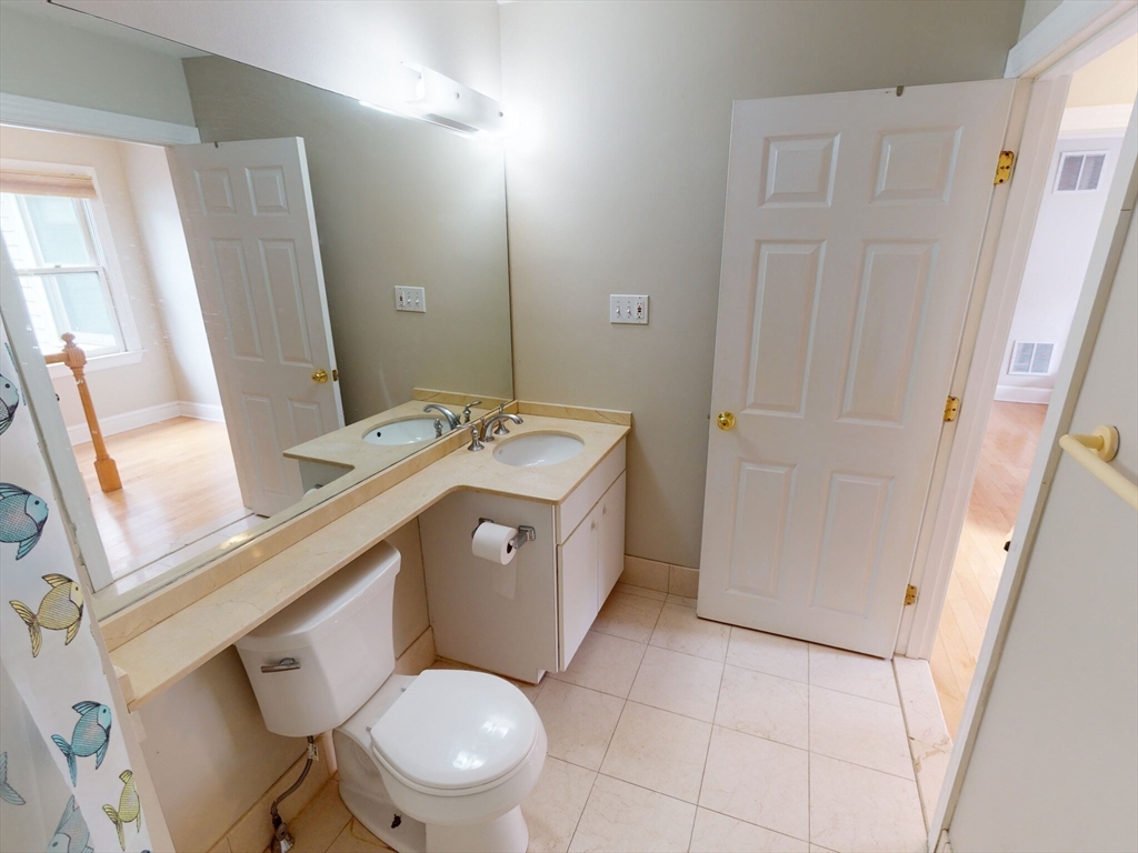 25 Winthrop Rd, Brookline