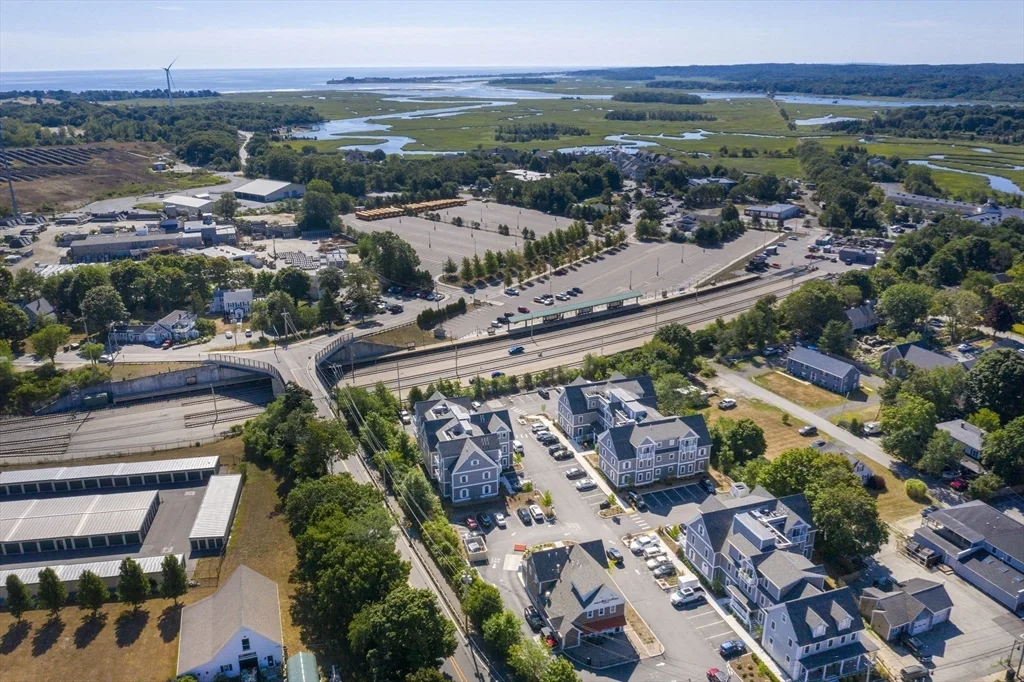 50 Country Way, Scituate