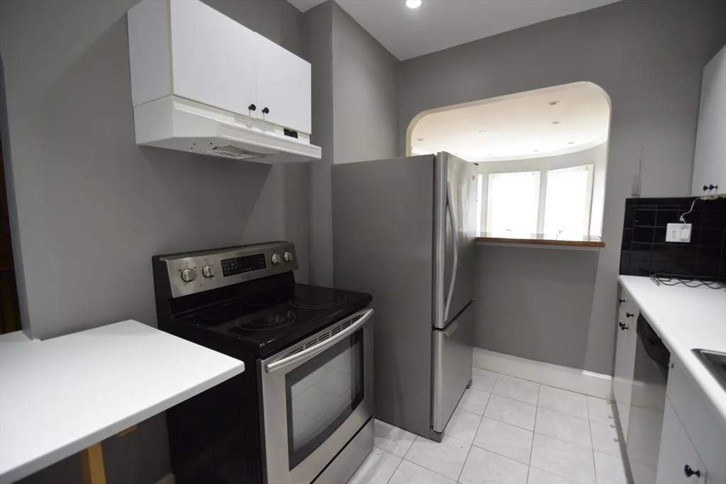 1402 Beacon St, Coolidge Corner