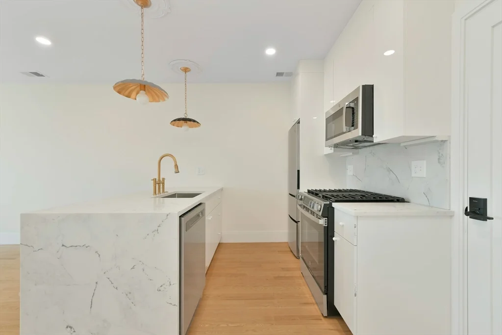 219 Paris, East Boston