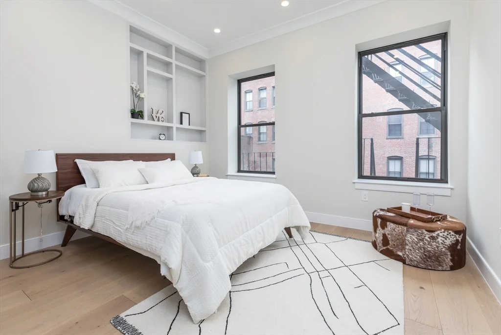 577 Mass, South End
