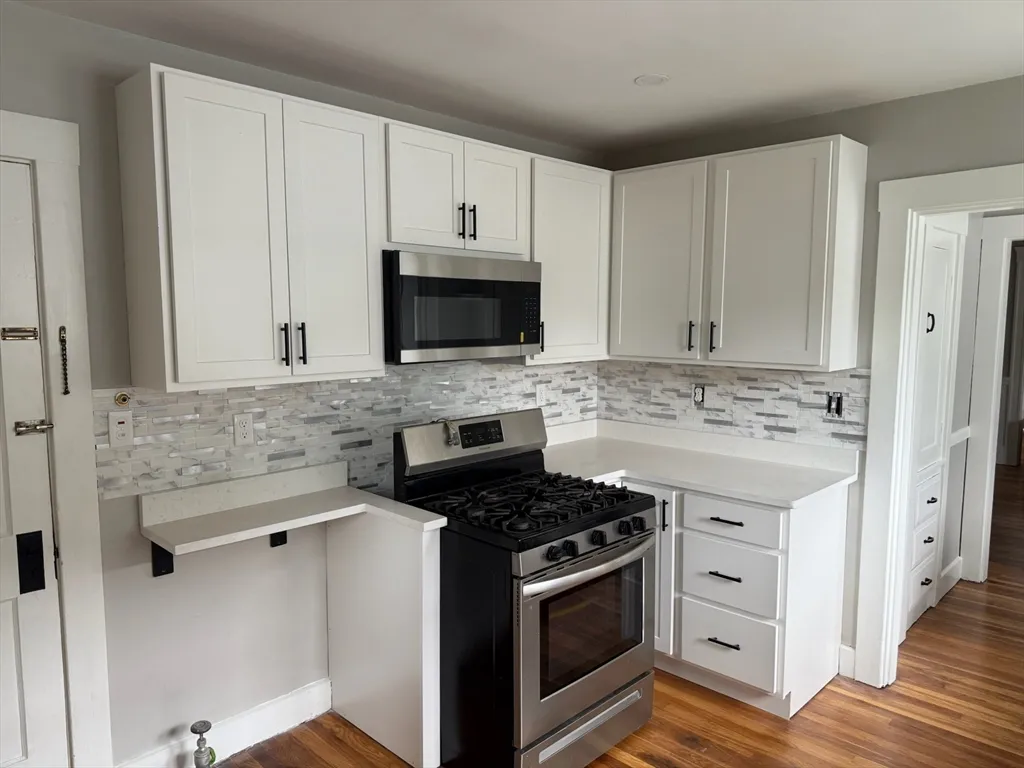 19 Jonathan St, Belmont