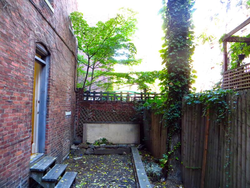 43 Joy St, Beacon Hill