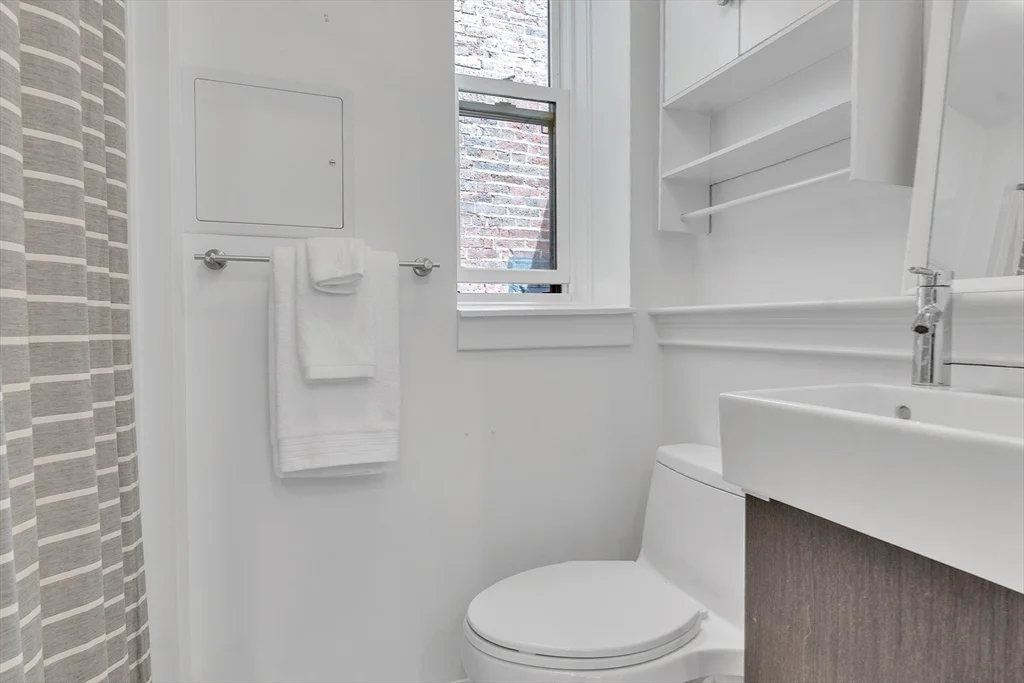 17 Cazenove St, South End