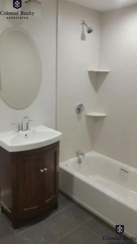 2048 Beacon St, Waban