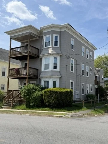 266 Hilldale Ave, Haverhill
