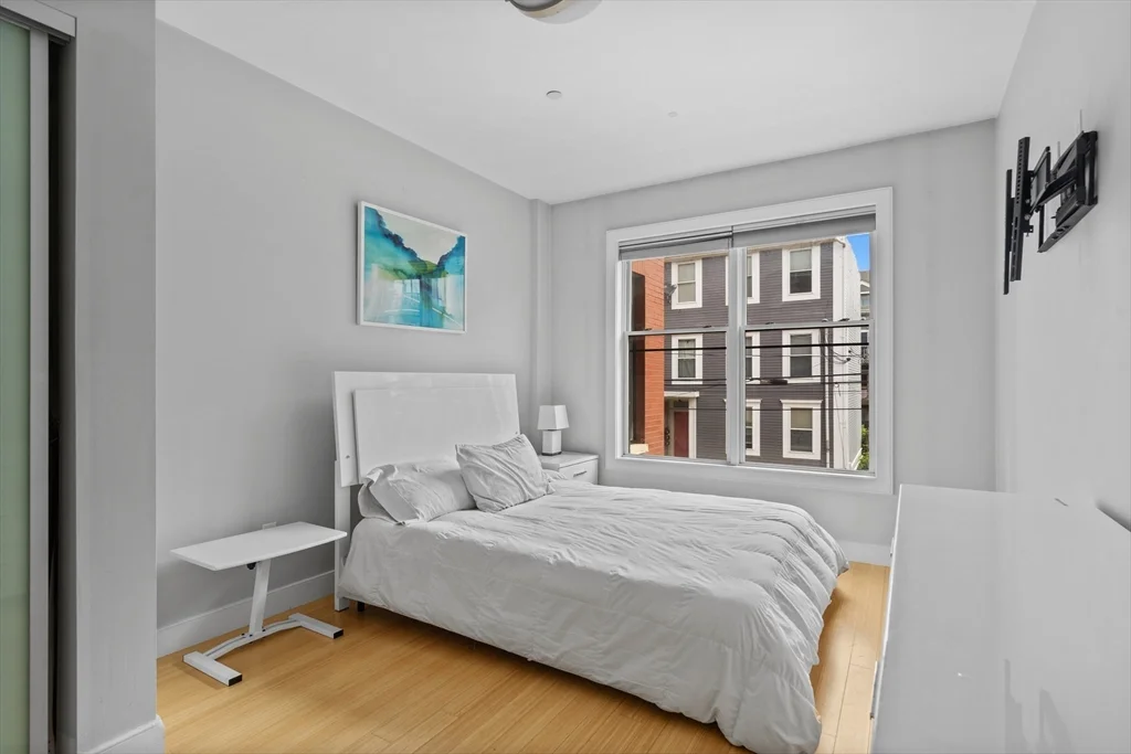 152 Old Colony, South Boston