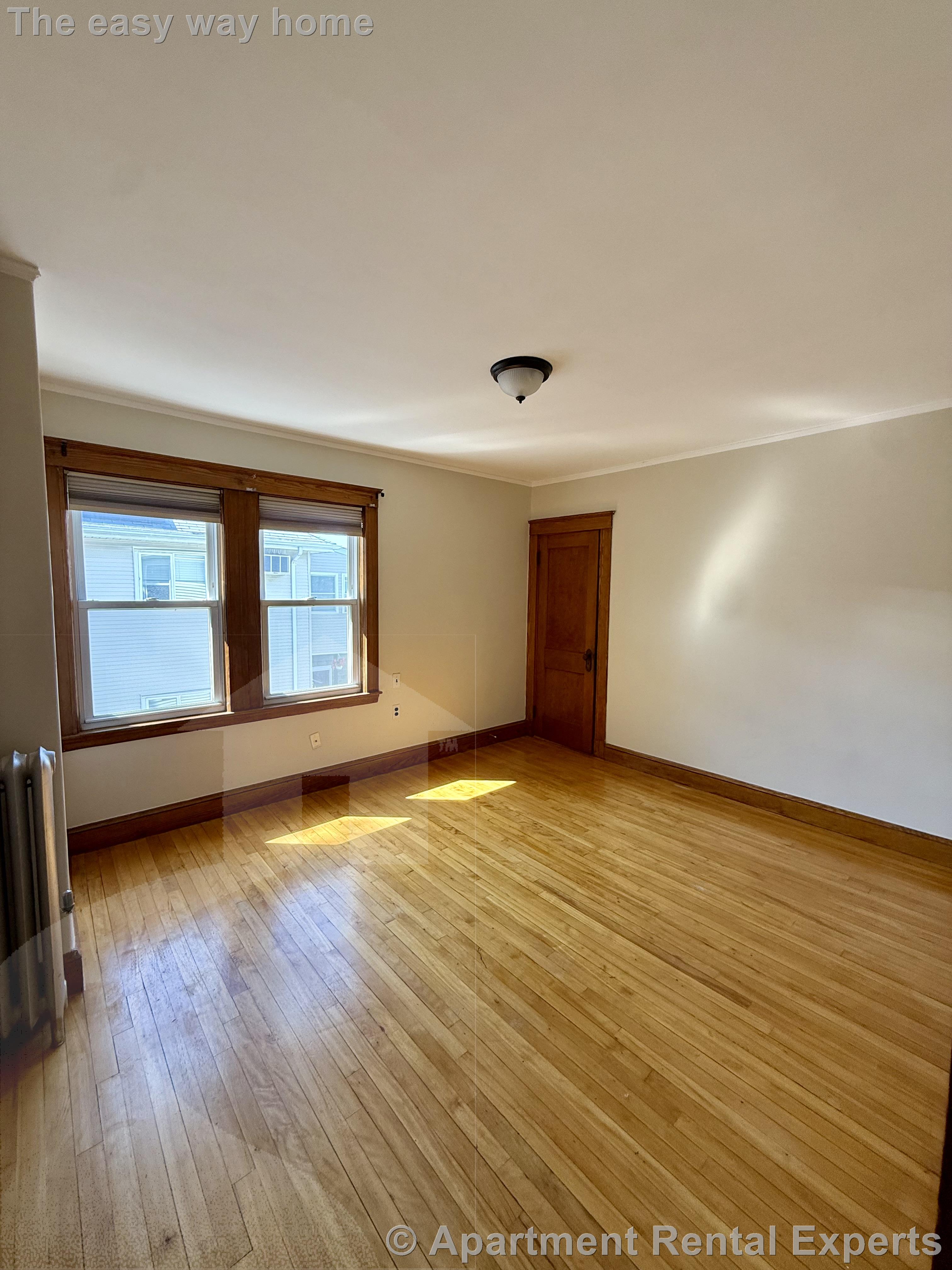 11 Dartmouth St, East Arlington