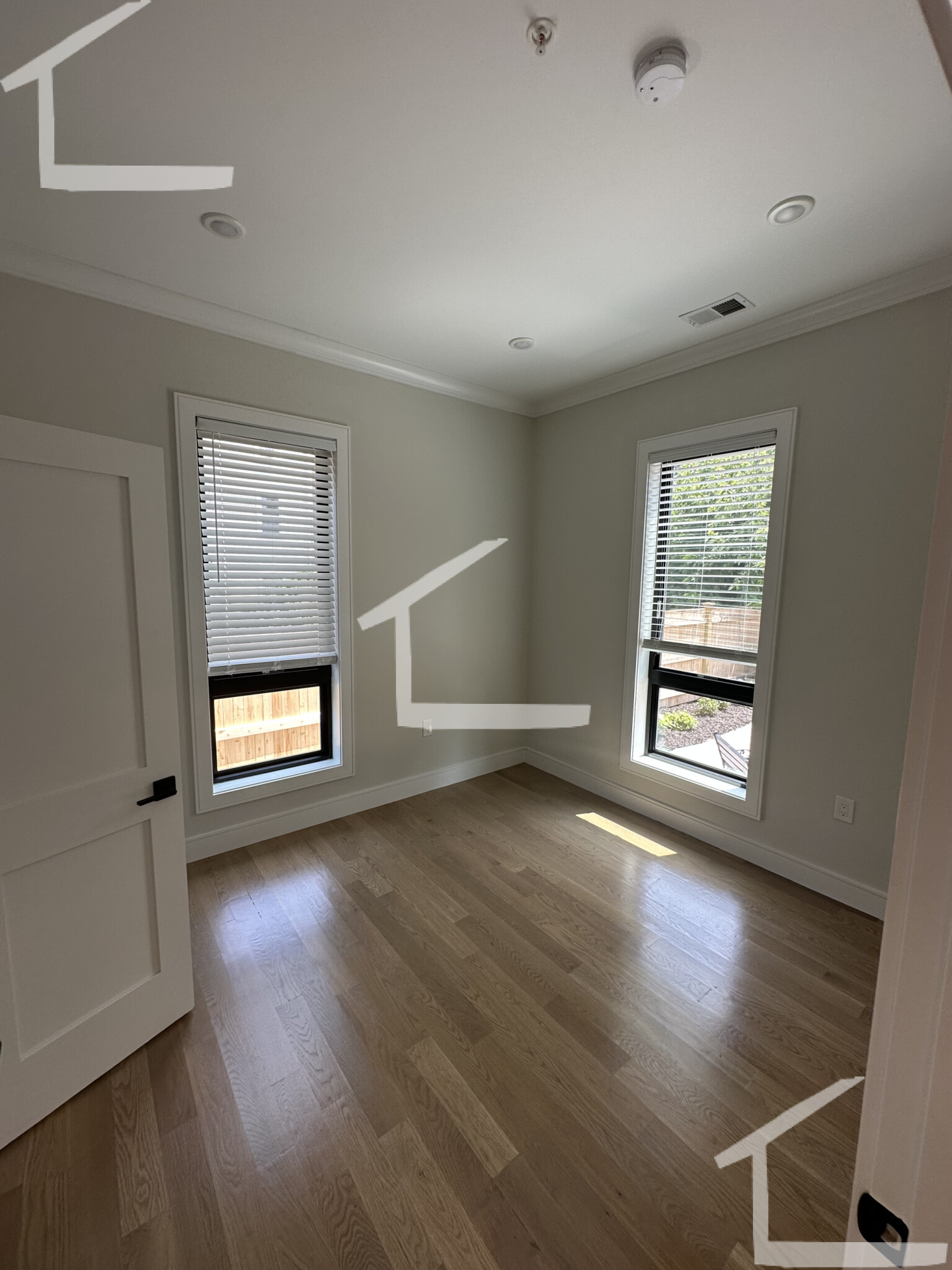 16 Highgate St, Allston