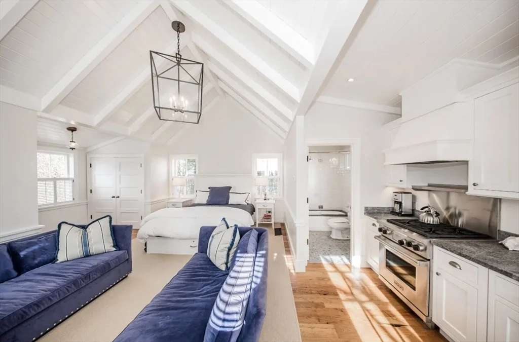 28 Morey Ln, Nantucket