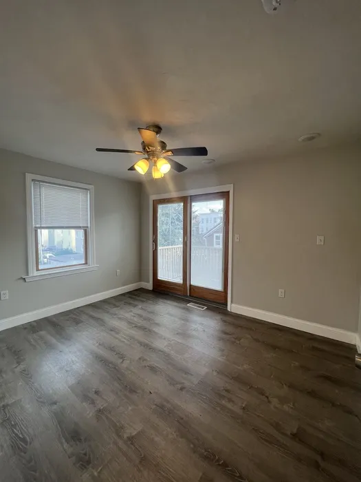 28 Otis St, East Somerville