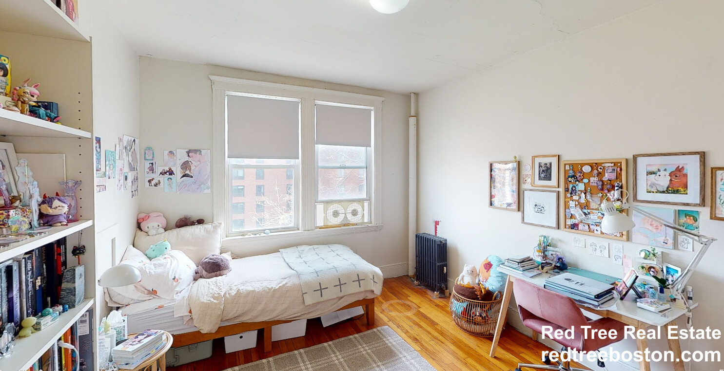 1630 Commonwealth Ave, Brighton