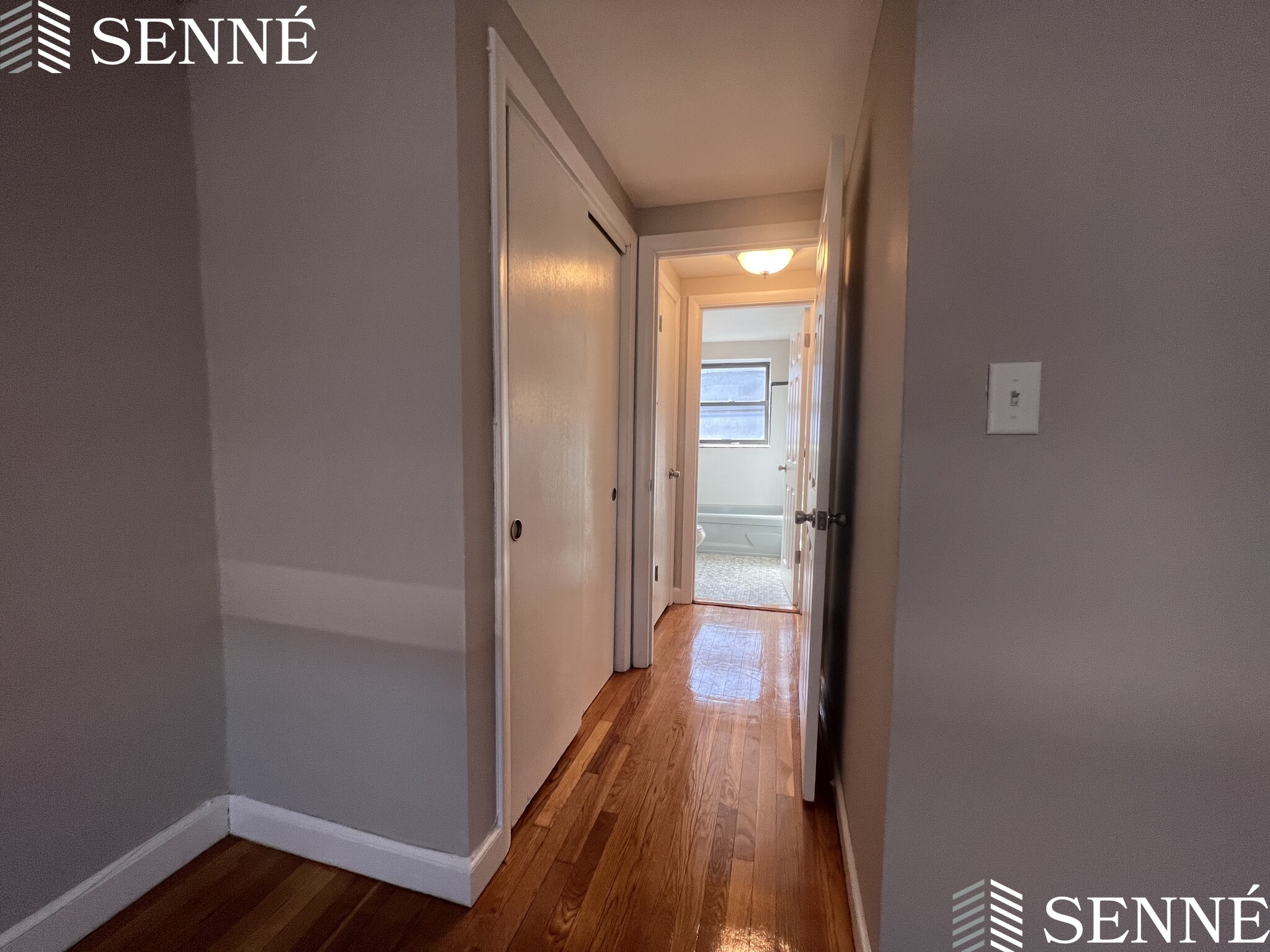 48 A Harvard Ave, Harvard Avenue