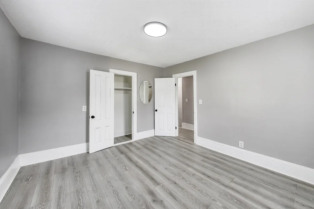 24 Clematis St, Winchester