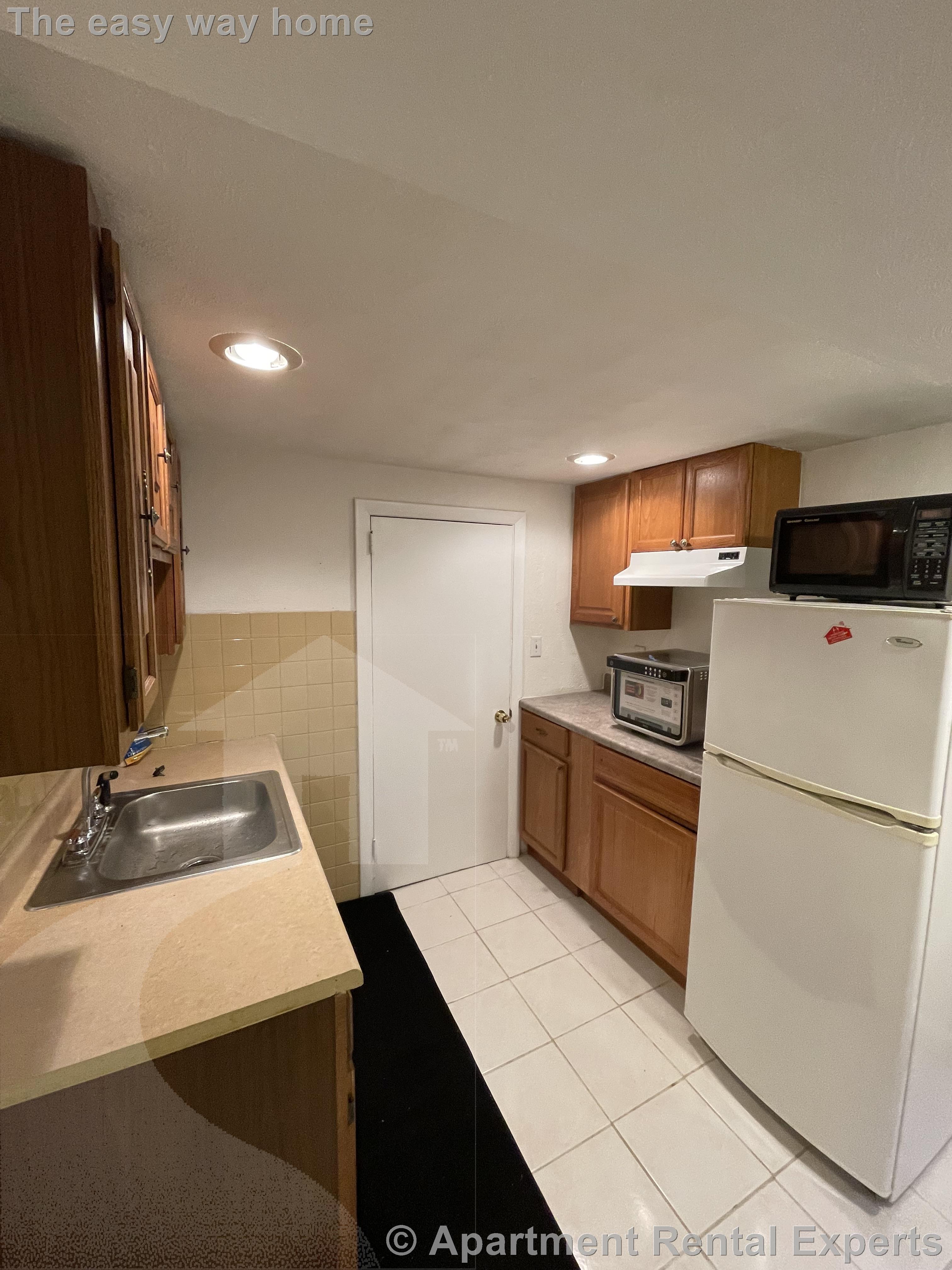 41 Walker St, Davis Square