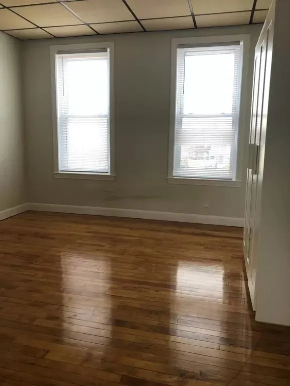 77 Lyman Ave, Medford