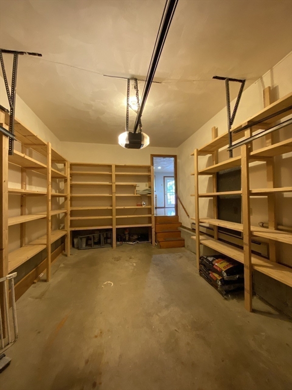 31 Helen St, Waltham