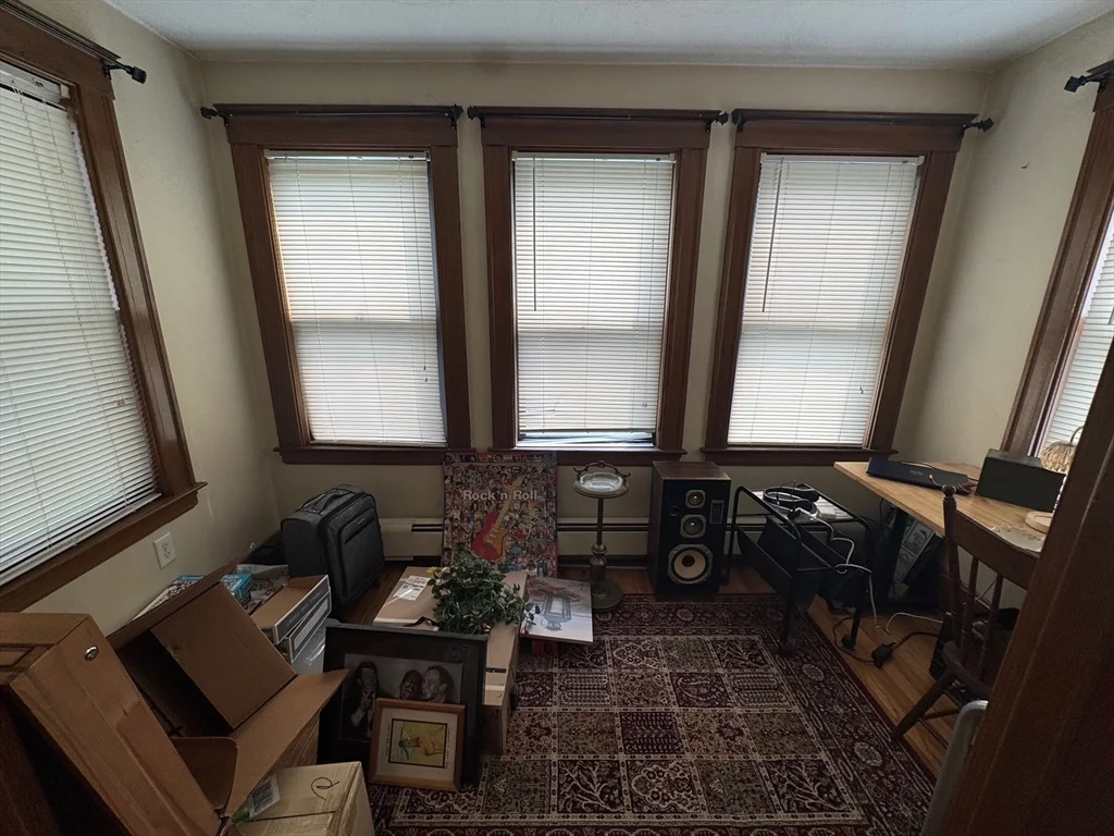 198 School St, Watertown