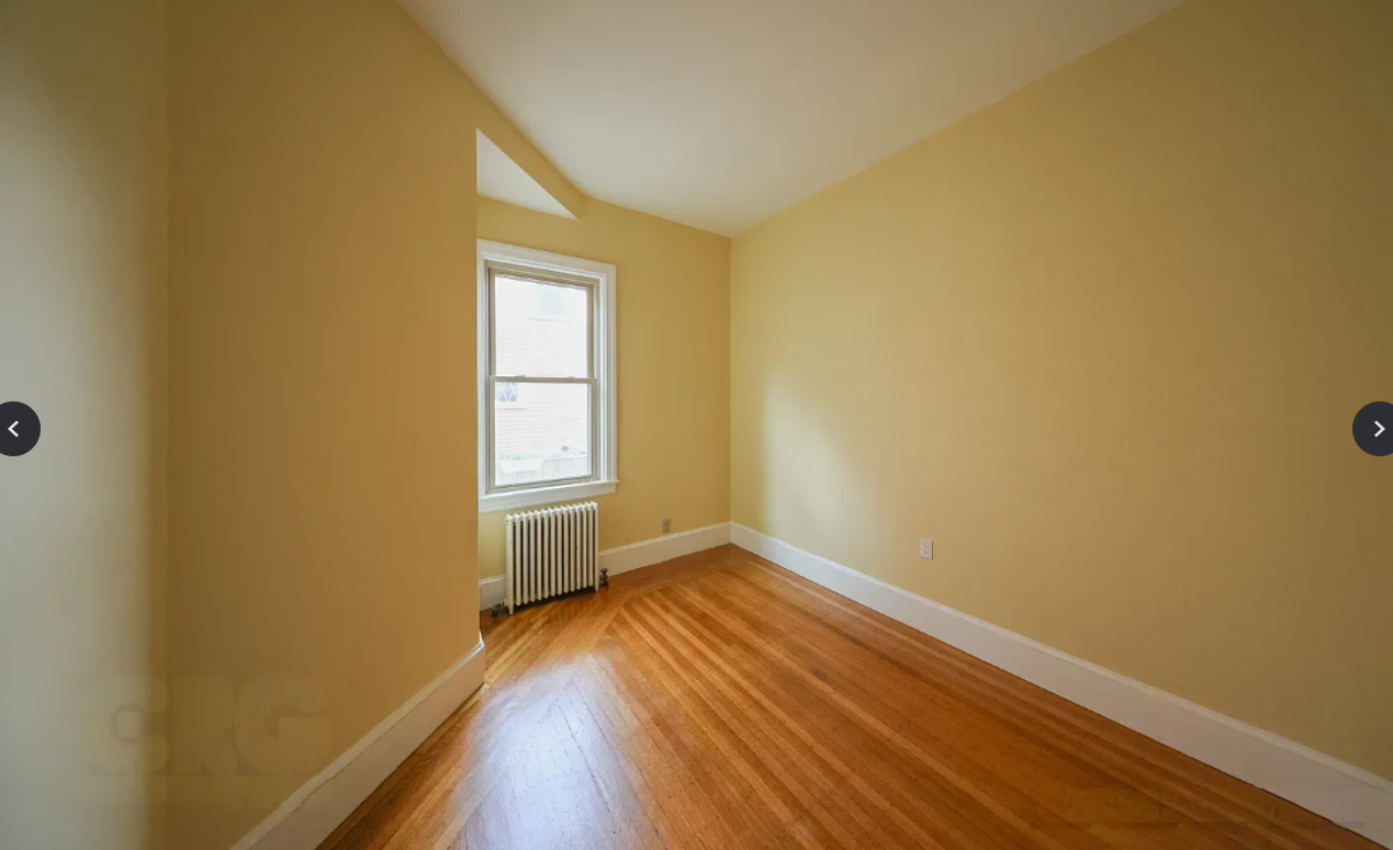 22 Grand View Ave, Prospect Hill