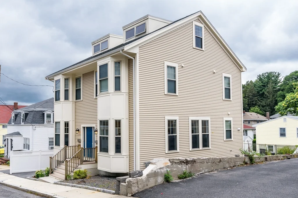 1 Larose Pl, Brighton