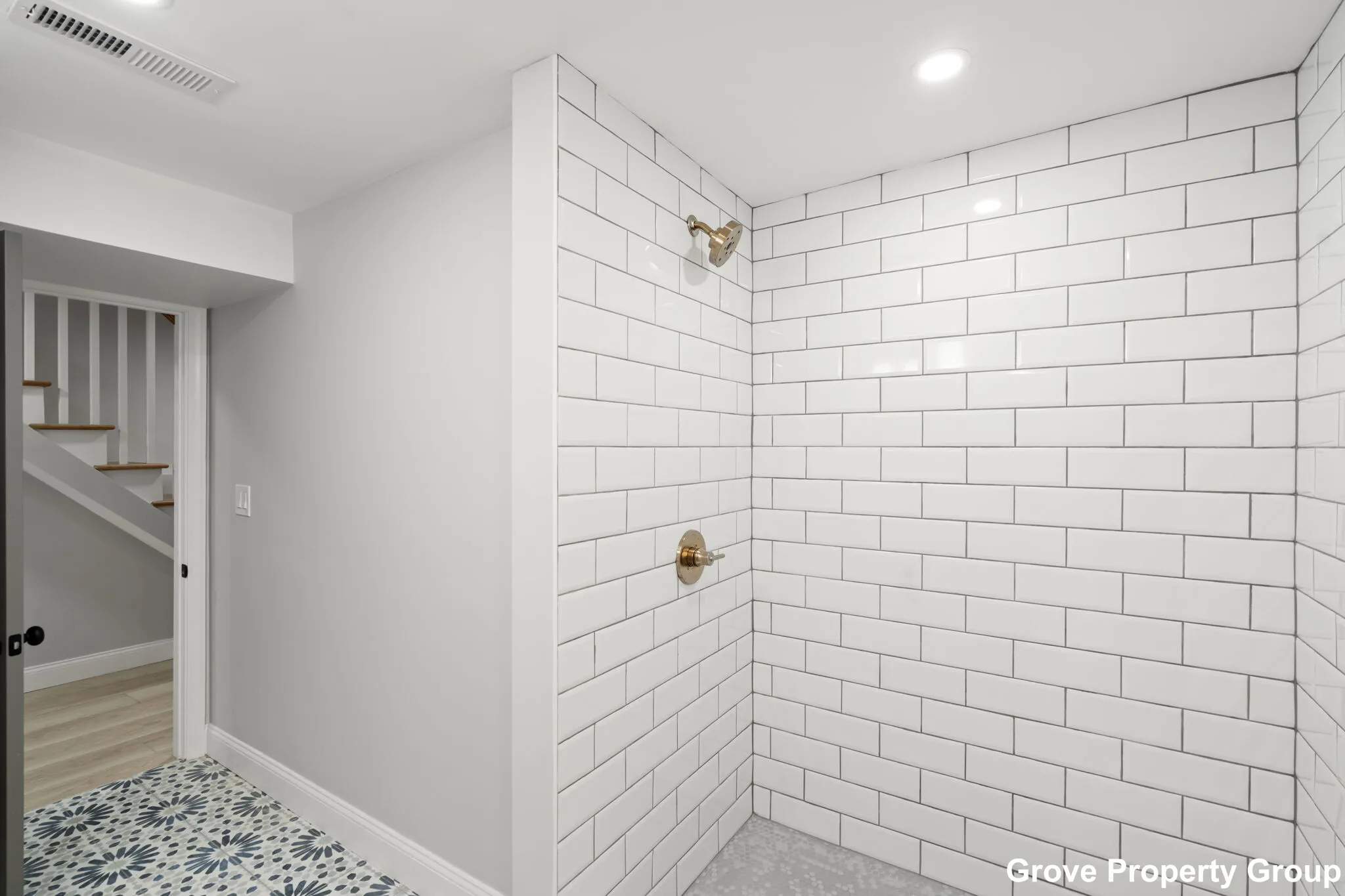 531 East 5th St, South Boston