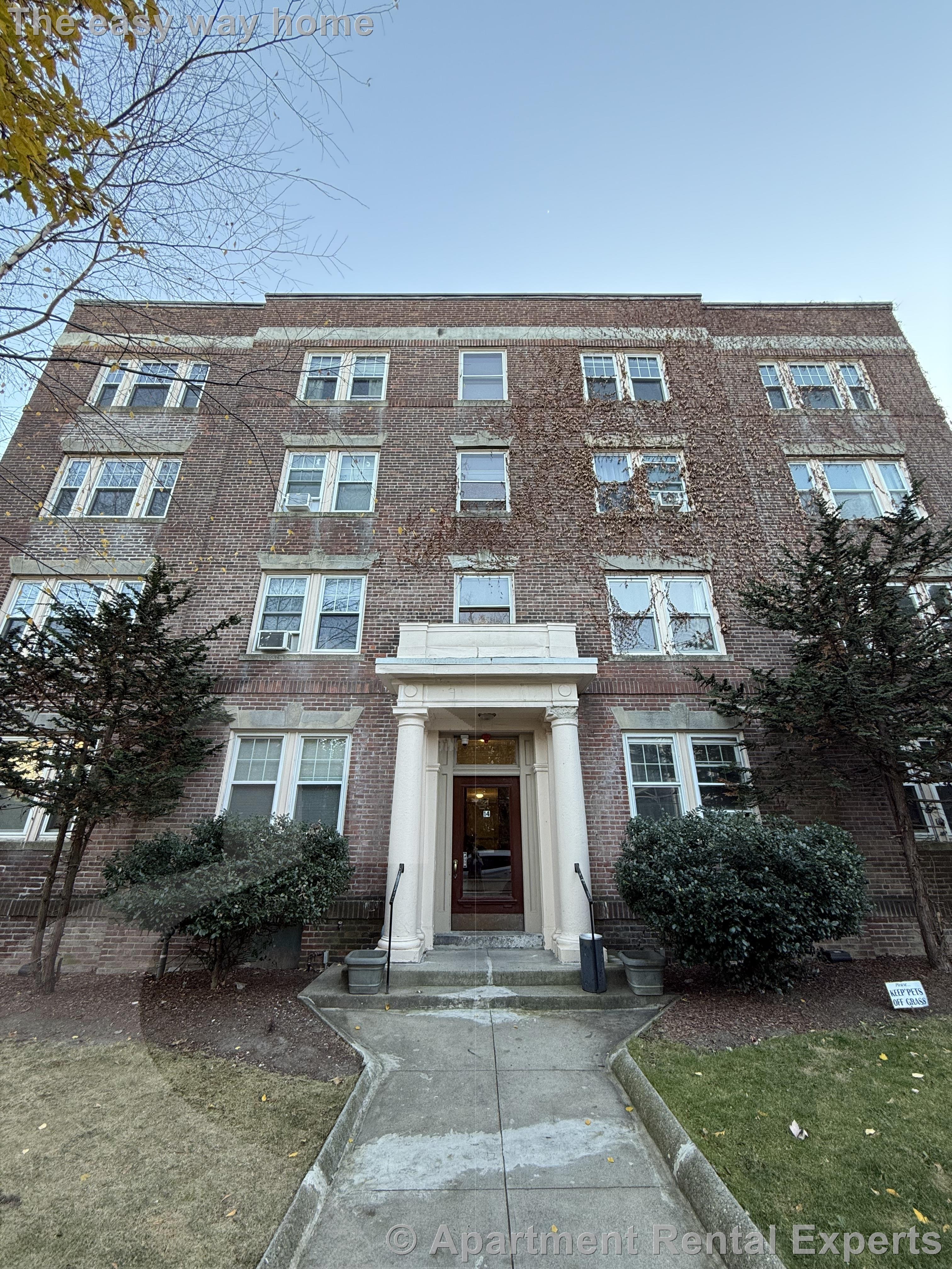 14 Centre St, Central Square