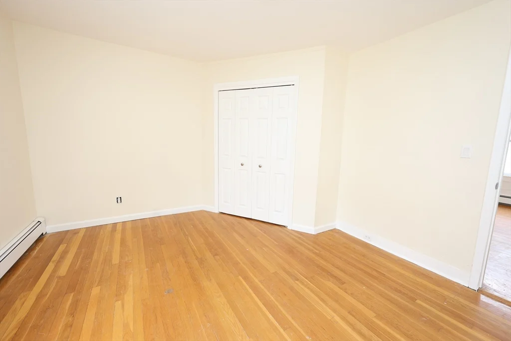 50 Atherton St, Stoughton