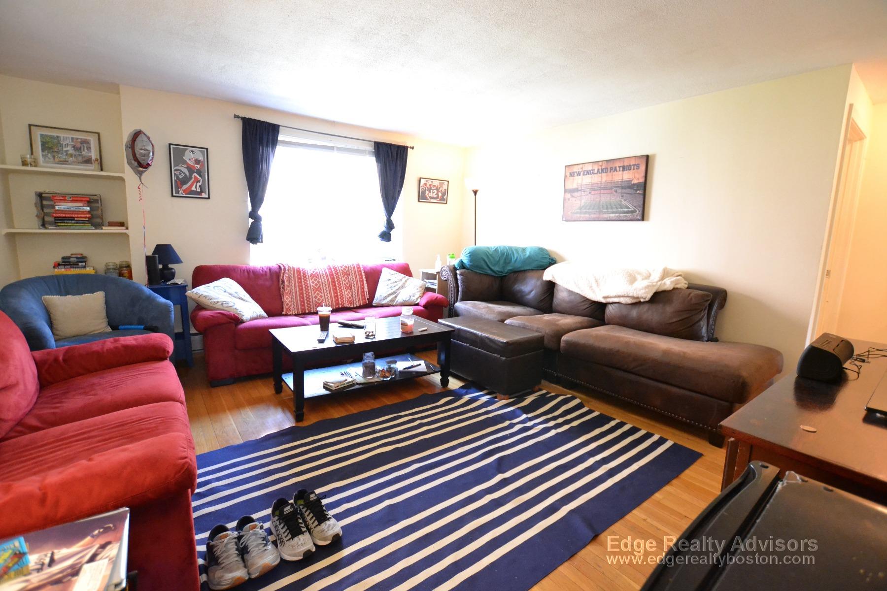 2 bed, 1 bath apartment for rent at 43 Colborne Rd Unit 1, Brighton — photo 3 of 8