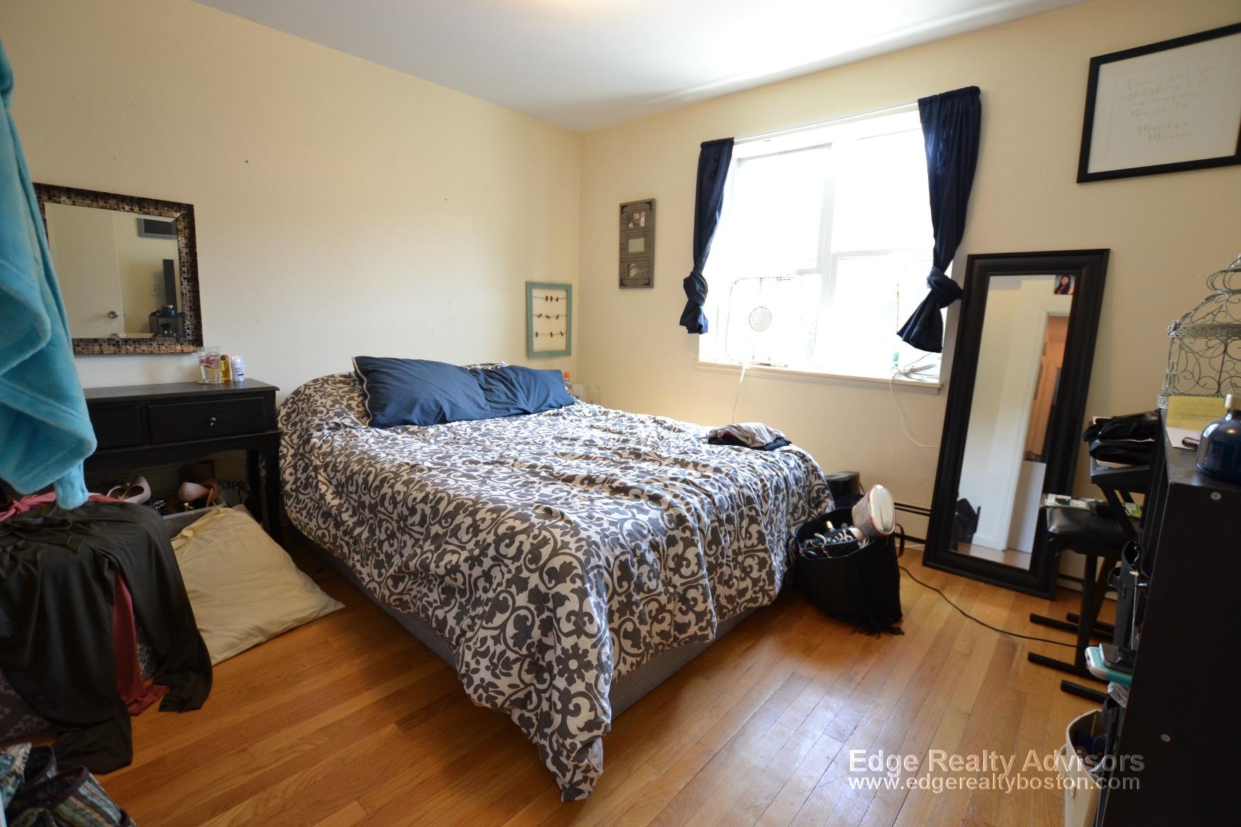 2 bed, 1 bath apartment for rent at 43 Colborne Rd Unit 1, Brighton — photo 7 of 8