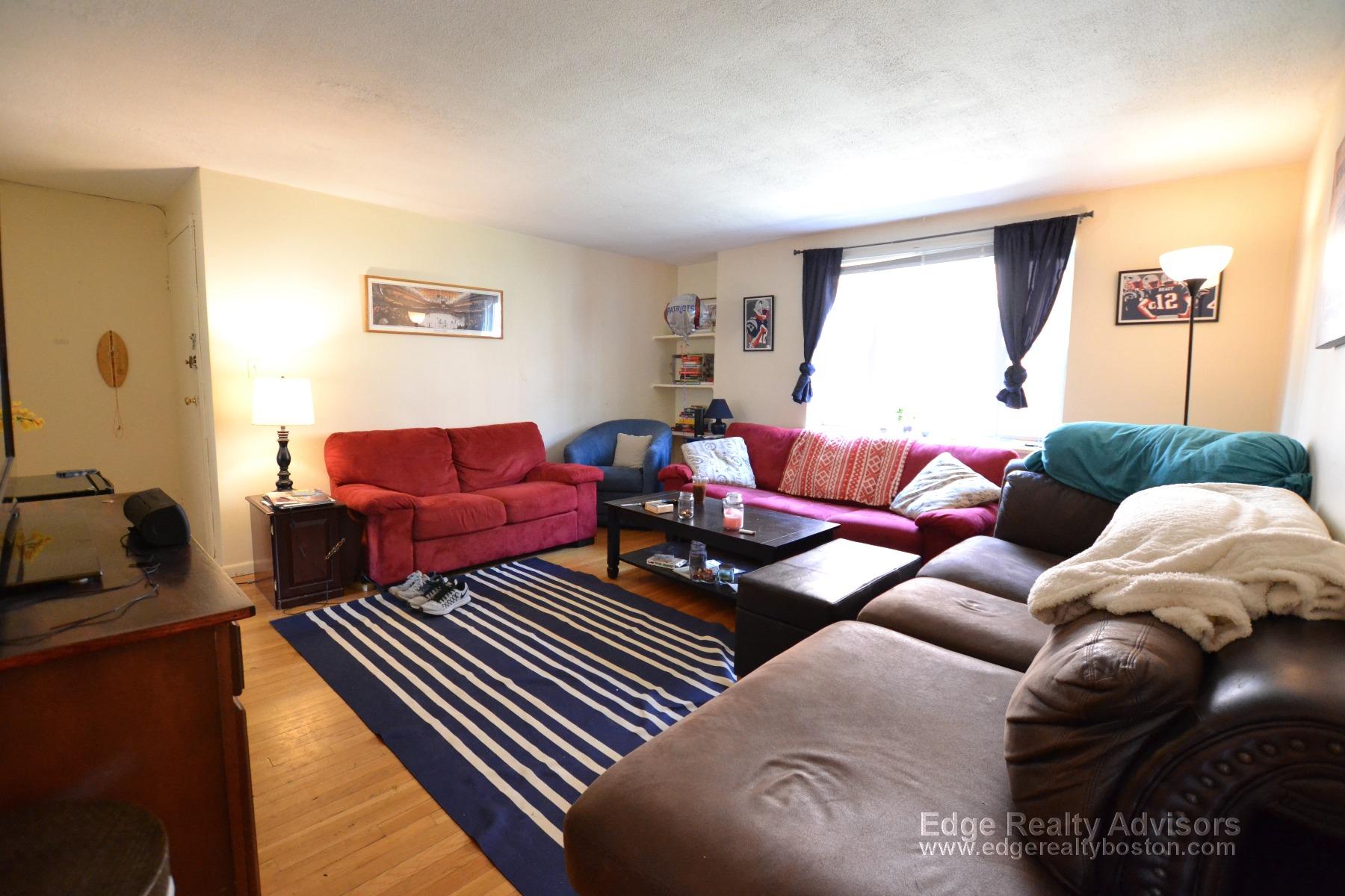 2 bed, 1 bath apartment for rent at 43 Colborne Rd Unit 1, Brighton — photo 4 of 8
