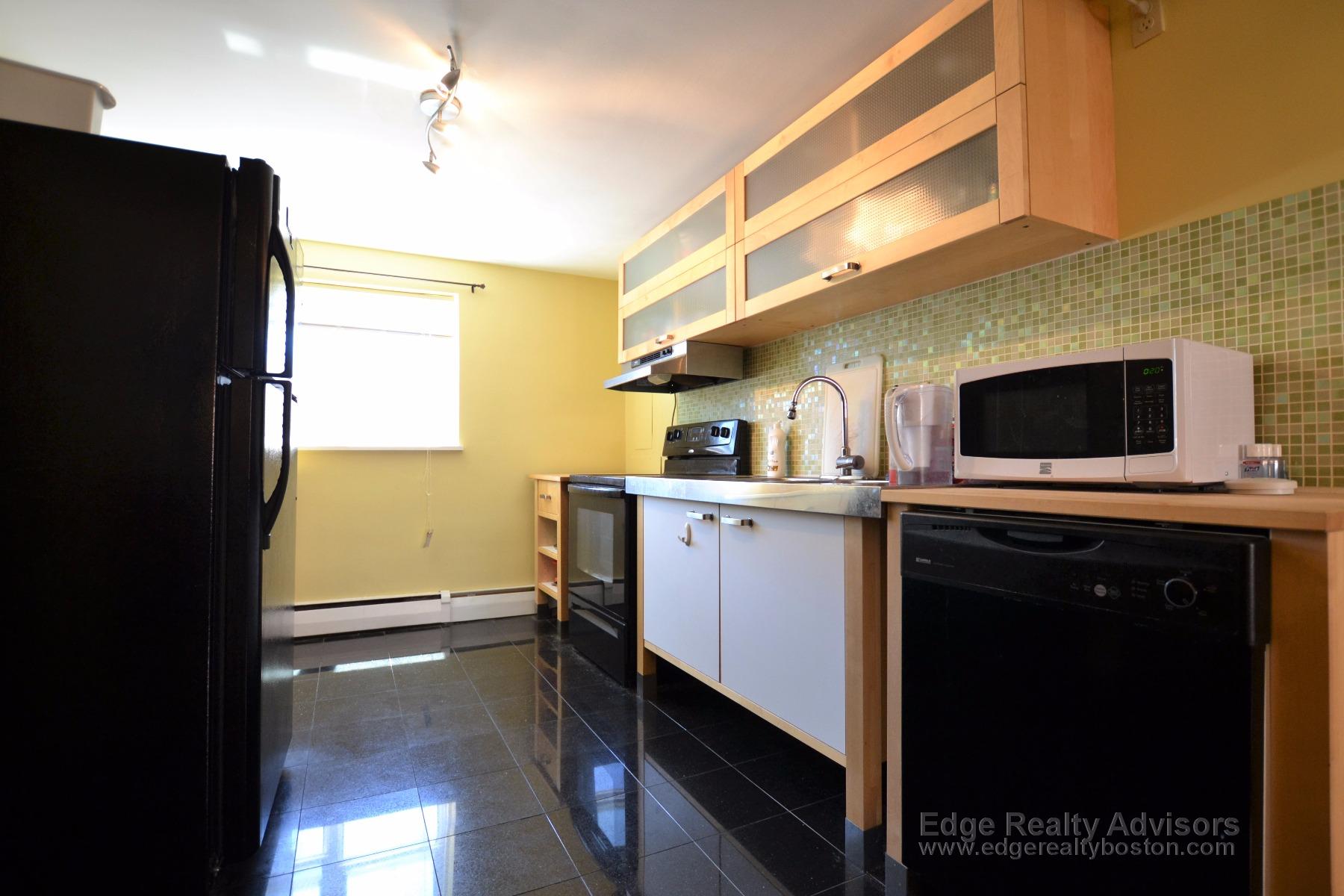 2 bed, 1 bath apartment for rent at 57 Colborne Rd Unit 4, Brighton — photo 2 of 10