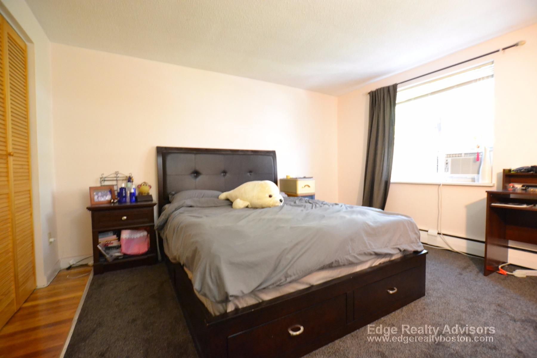 2 bed, 1 bath apartment for rent at 57 Colborne Rd Unit 4, Brighton — photo 7 of 10