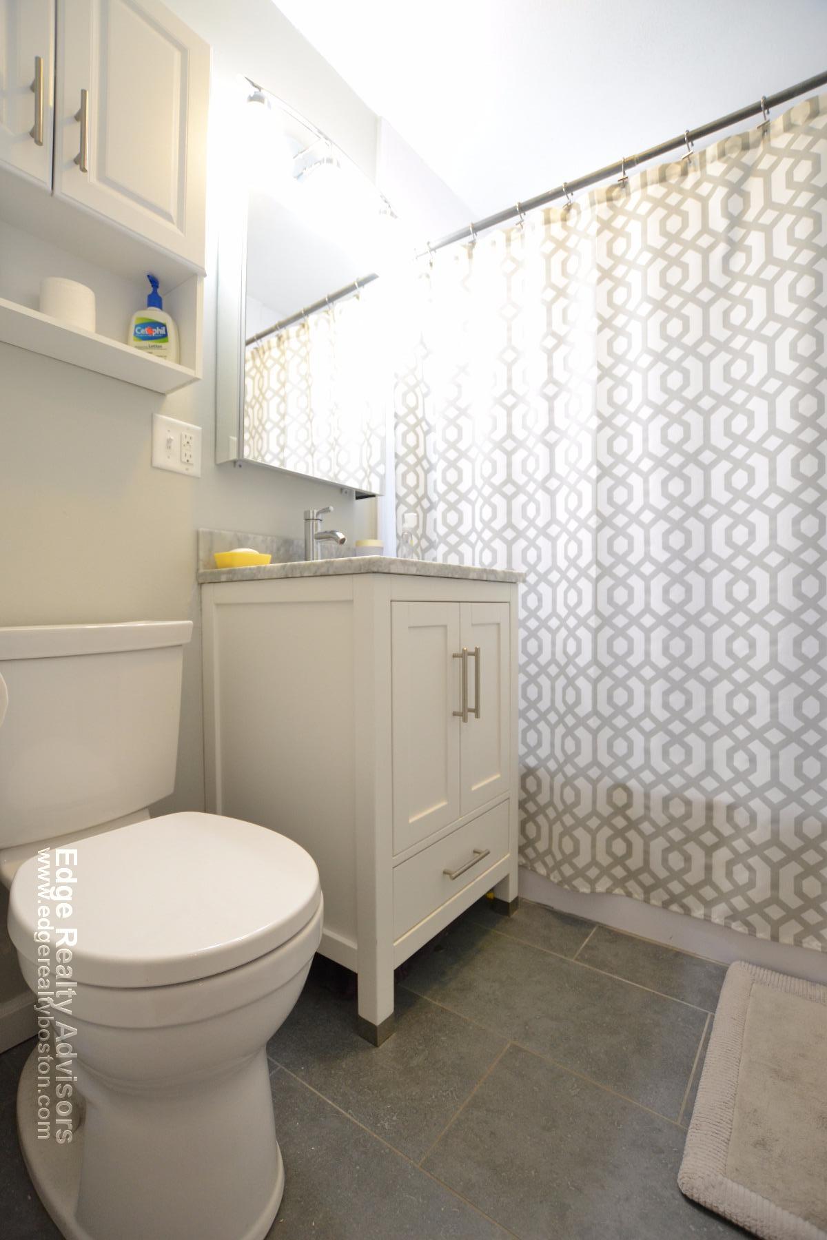 2 bed, 1 bath apartment for rent at 88 Gordon St Unit 402, Brighton — photo 13 of 14