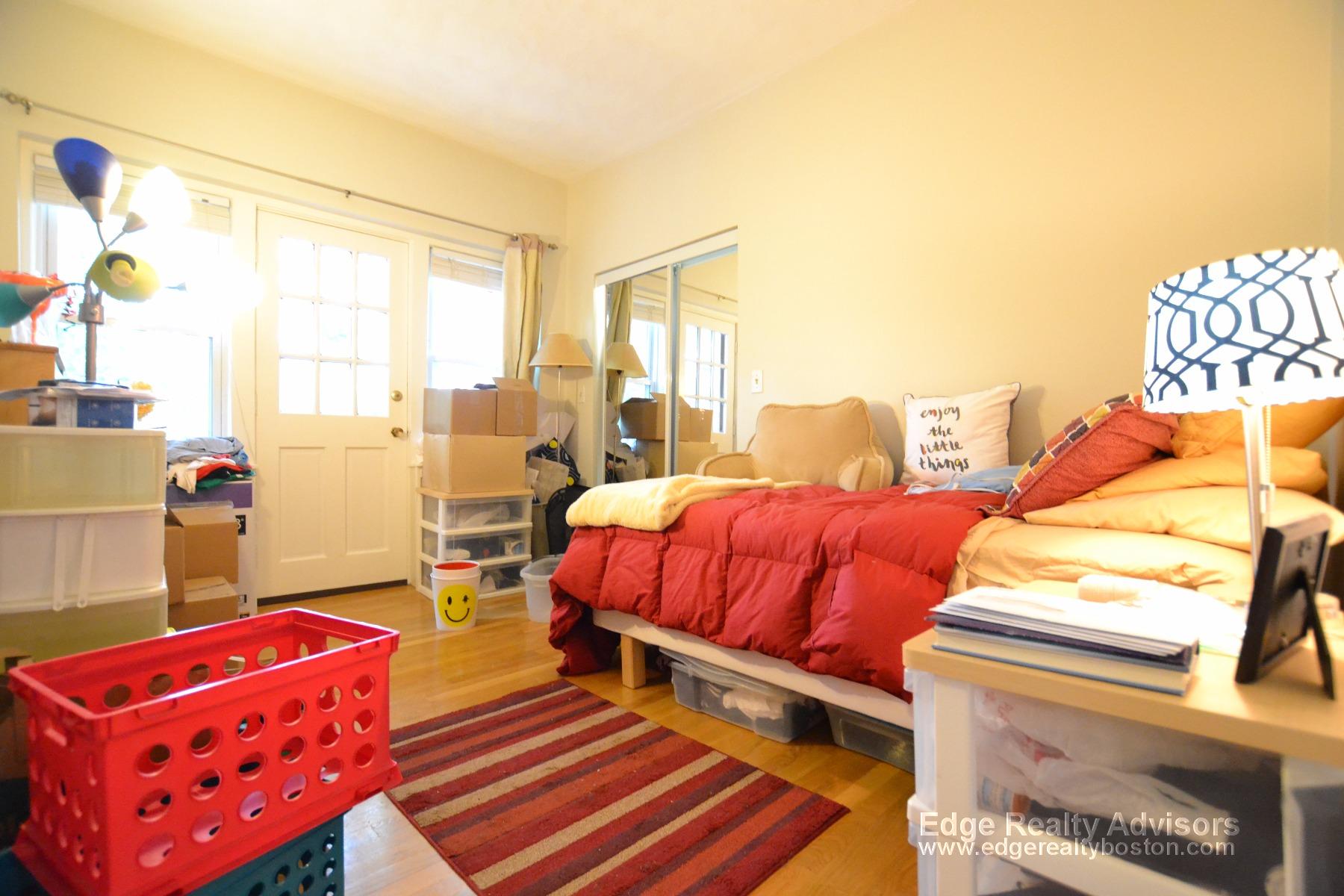 2 bed, 1 bath apartment for rent at 88 Gordon St Unit 402, Brighton — photo 12 of 14