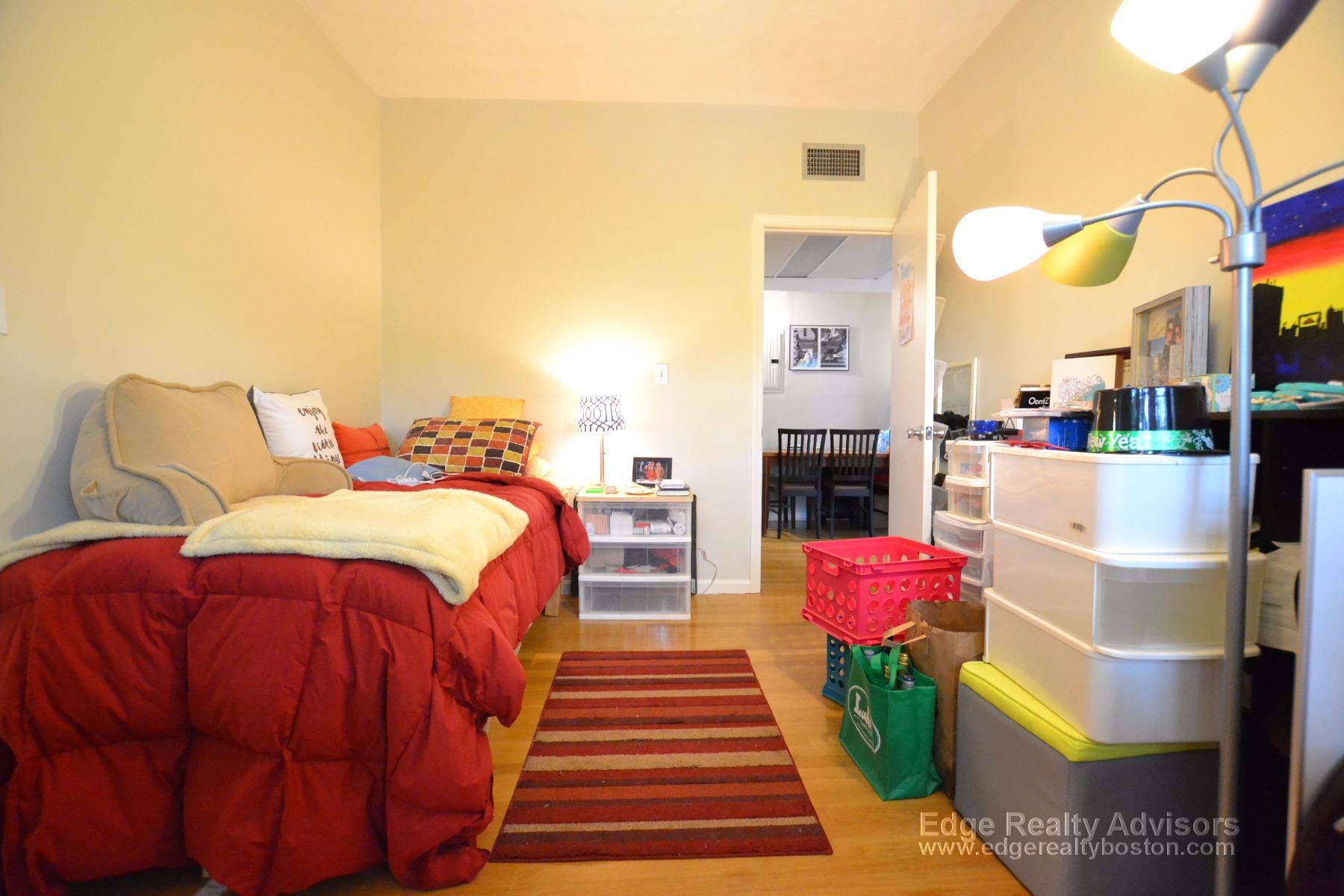 2 bed, 1 bath apartment for rent at 88 Gordon St Unit 402, Brighton — photo 11 of 14